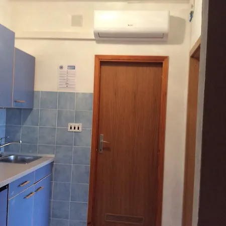 Maslov Apartment Makarska